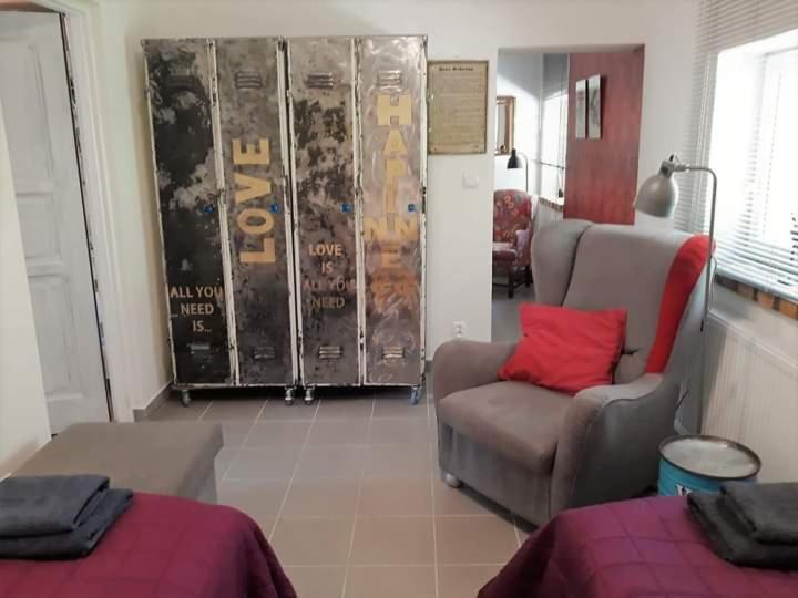 Dom Sztuk - House Of Arts Apartment Międzyrzecz Екстериор снимка